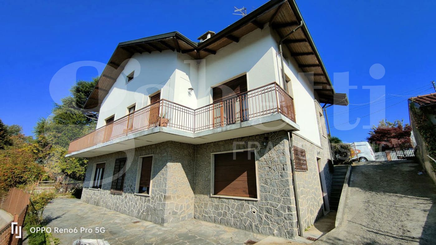 Villa in vendita a Pettinengo