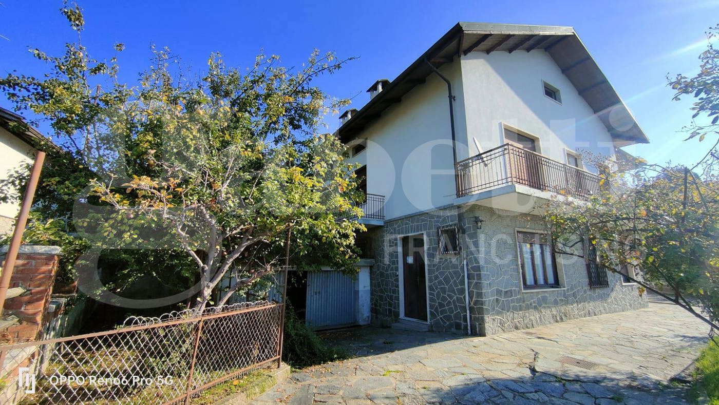Villa in vendita a Pettinengo