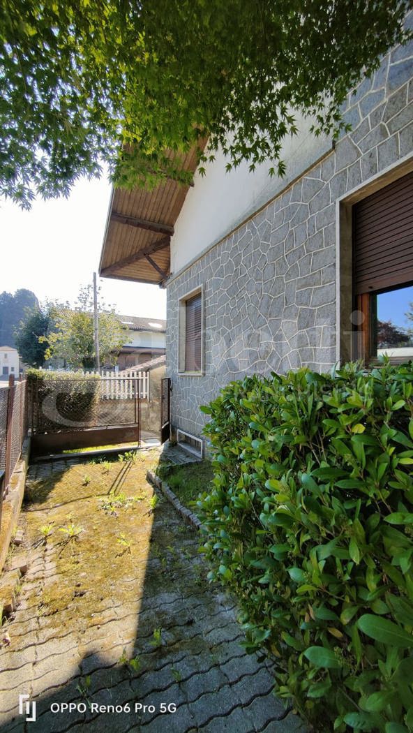 Villa in vendita a Pettinengo