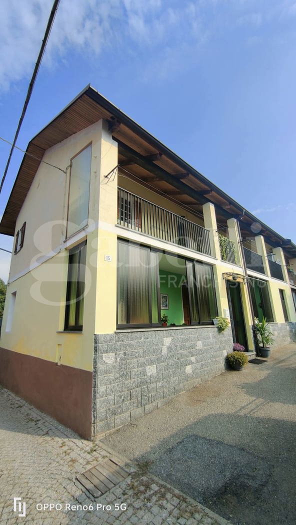Casa indipendente con giardino a Netro