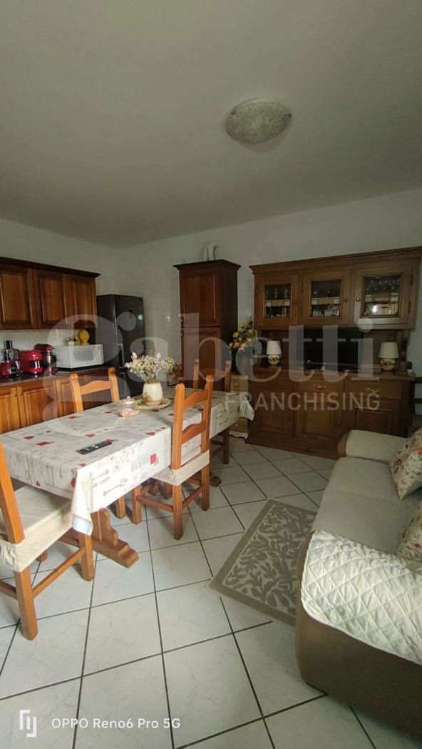 Casa indipendente con giardino a Netro