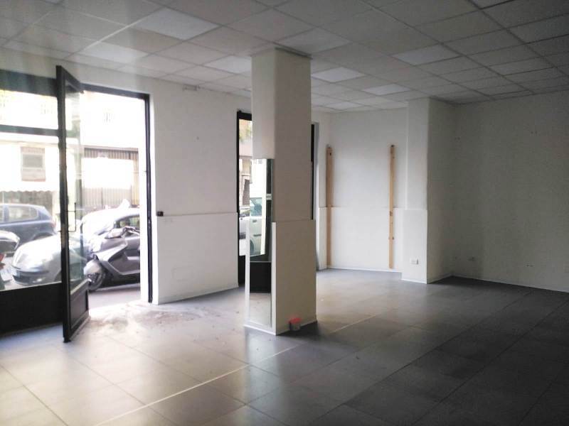 Negozio in affitto a Catania