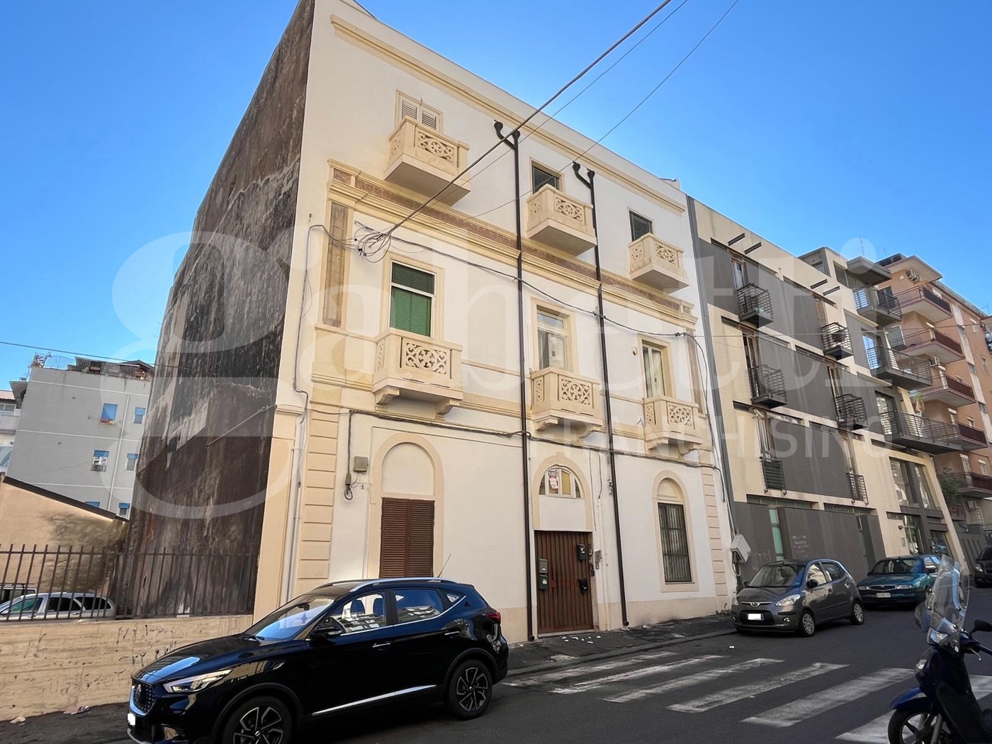 Quadrilocale da ristrutturare a Catania