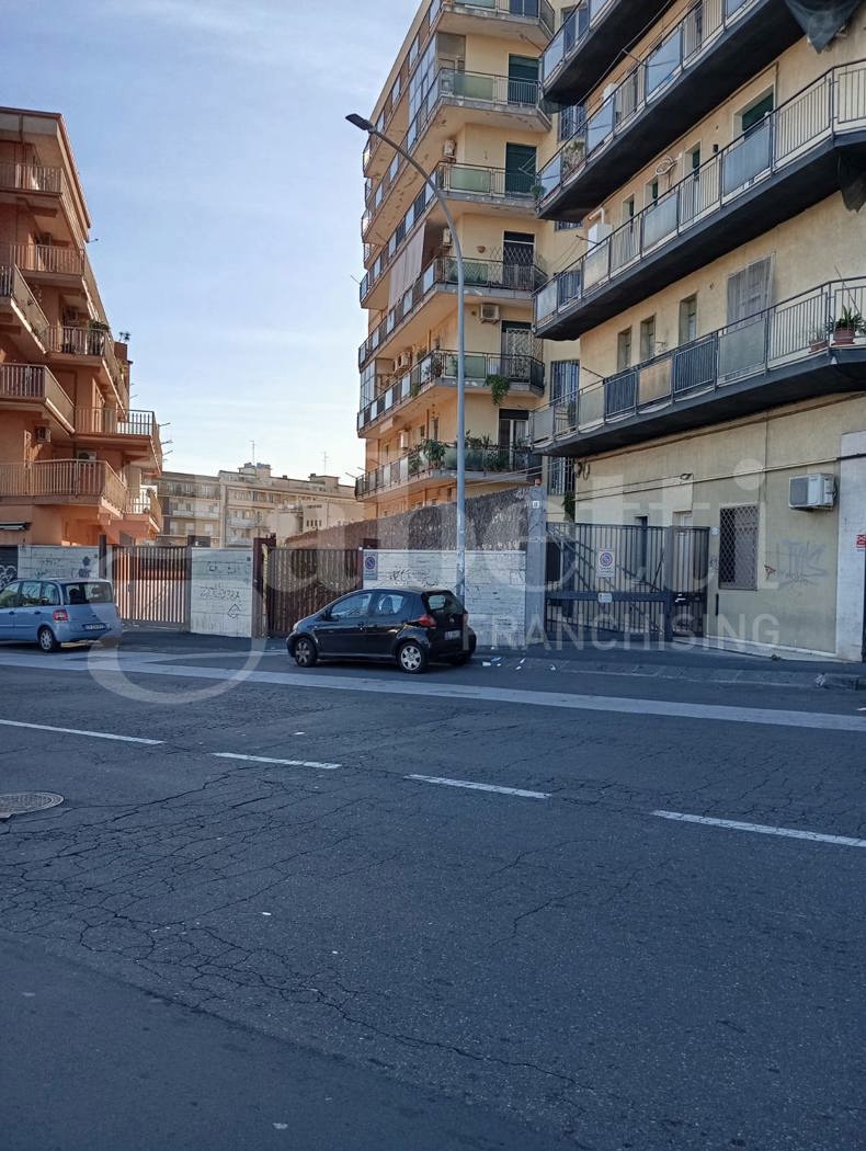 Quadrilocale da ristrutturare a Catania