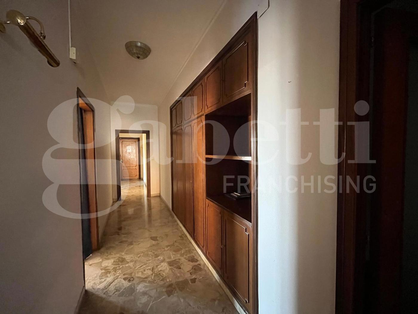 Quadrilocale in affitto a Catania