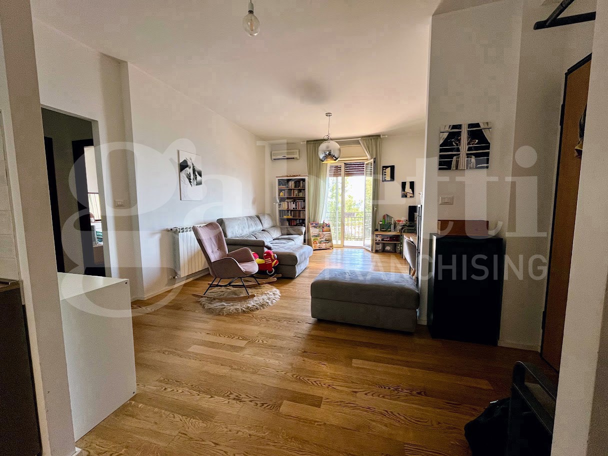 Attico vista mare a Aci Castello