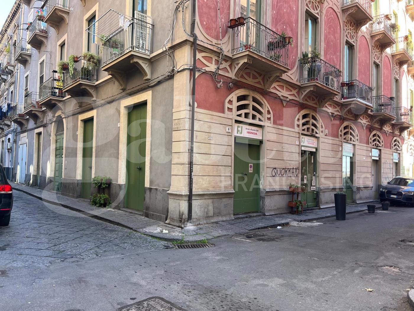 Negozio in vendita a Catania
