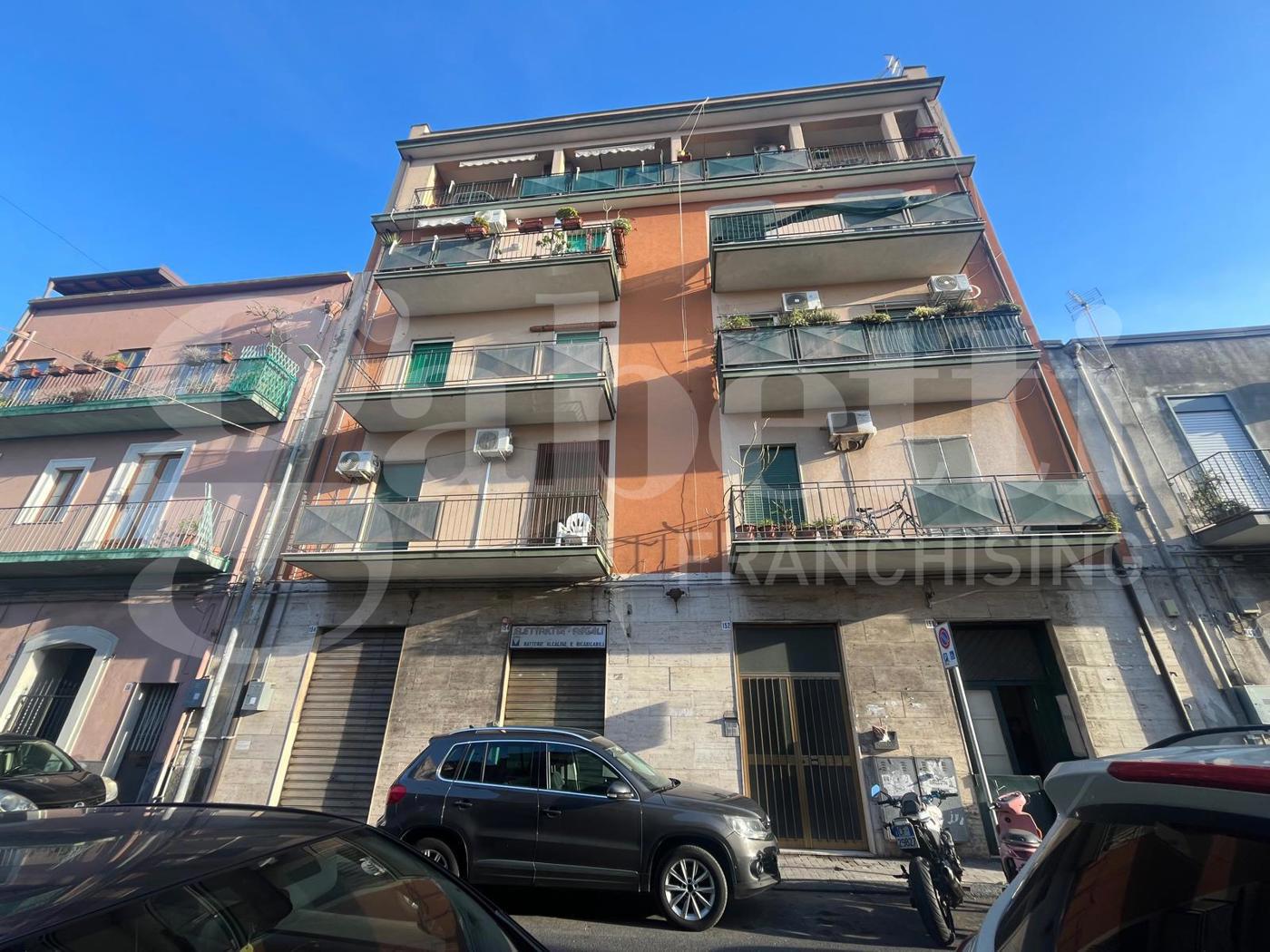 Trilocale in affitto a Catania