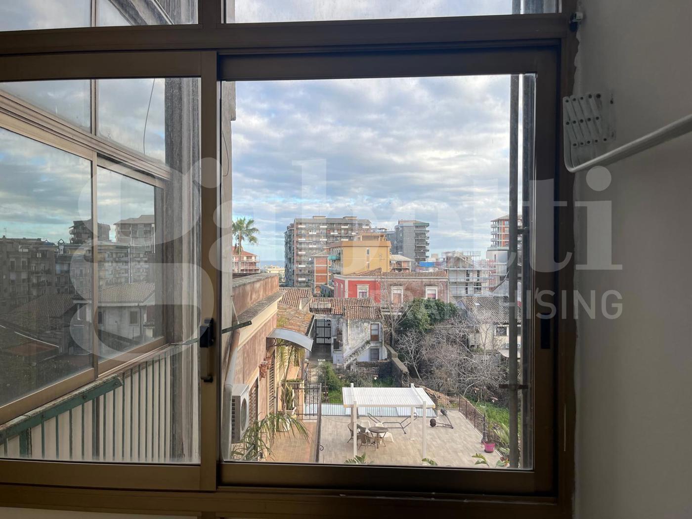 Trilocale in affitto a Catania