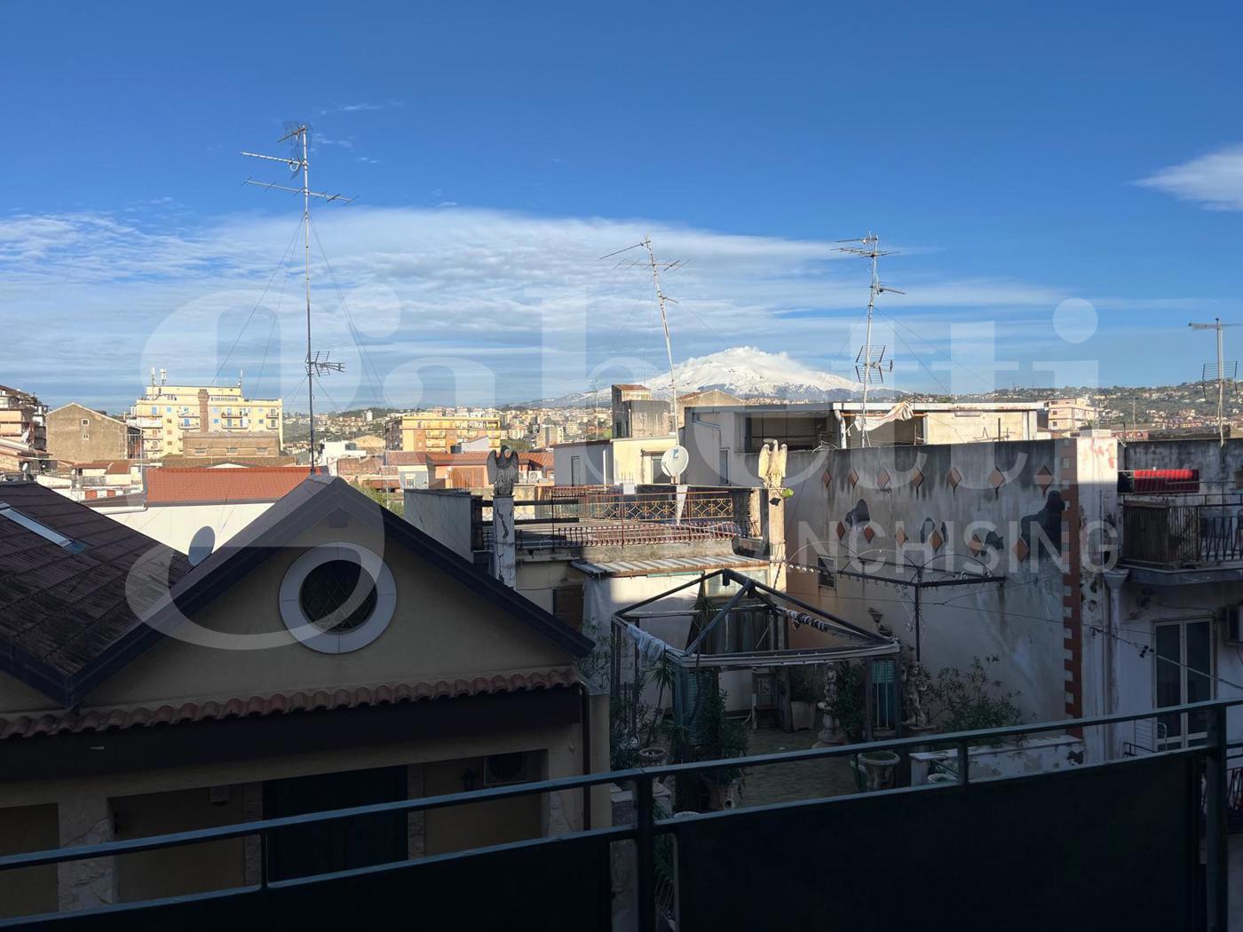 Trilocale in affitto a Catania