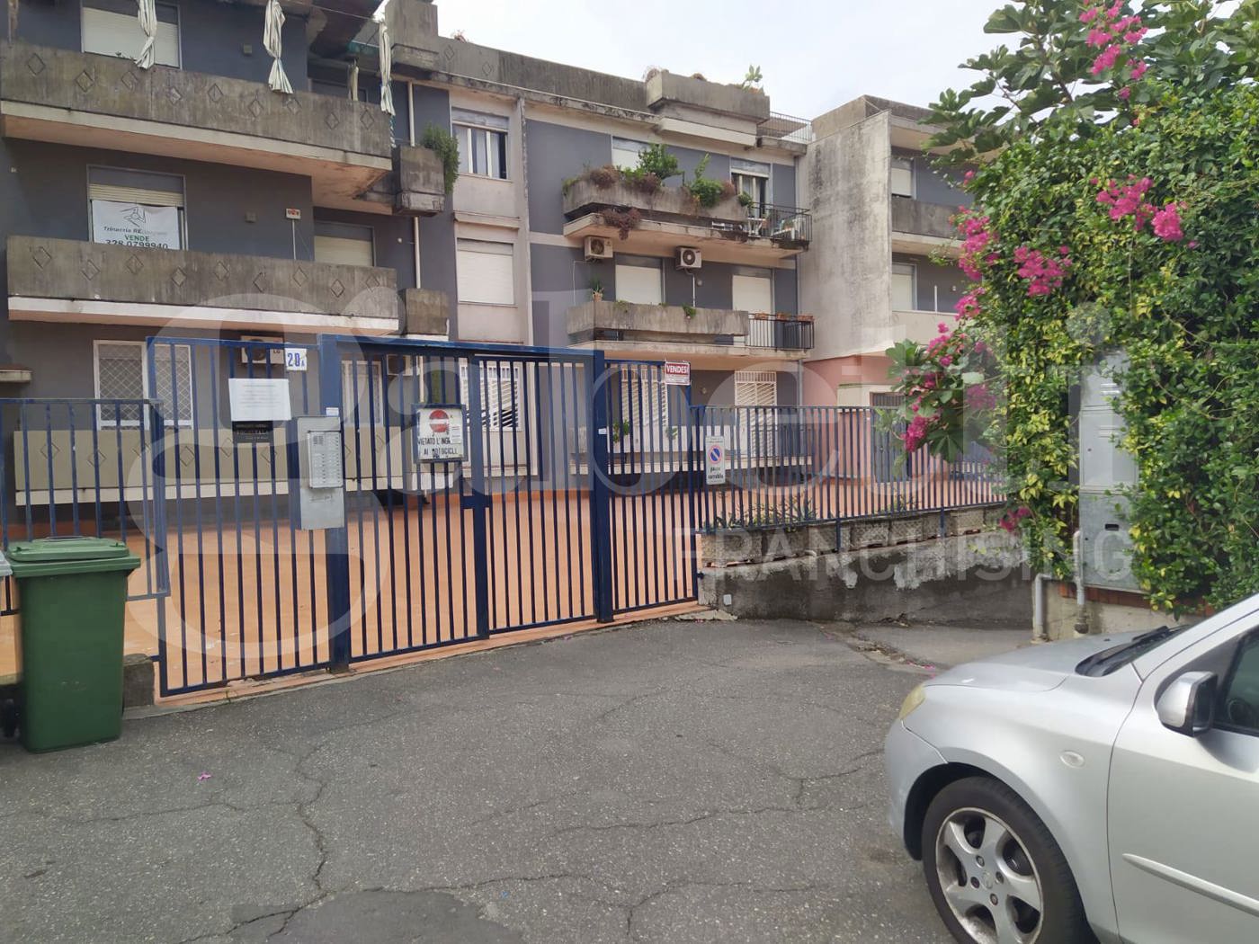 Box/Garage 24mq in vendita a Sant'Agata Li Battiati