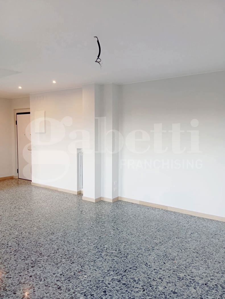 Quadrilocale in affitto a Catania