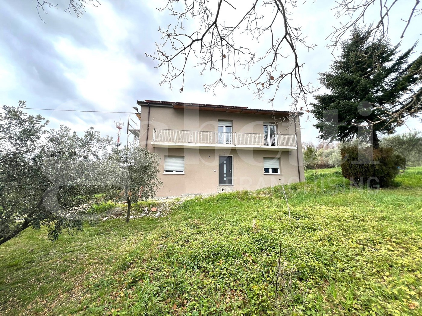 Villa con giardino a Isernia