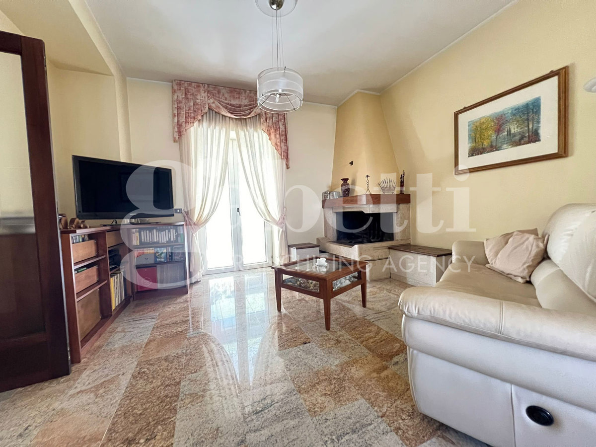 Villa con giardino a Isernia