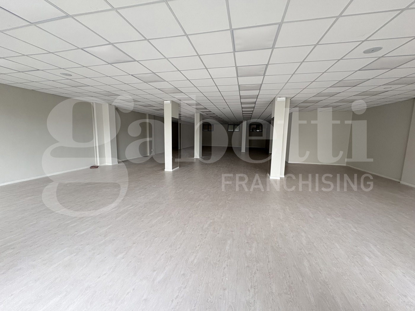 Negozio in affitto a Isernia