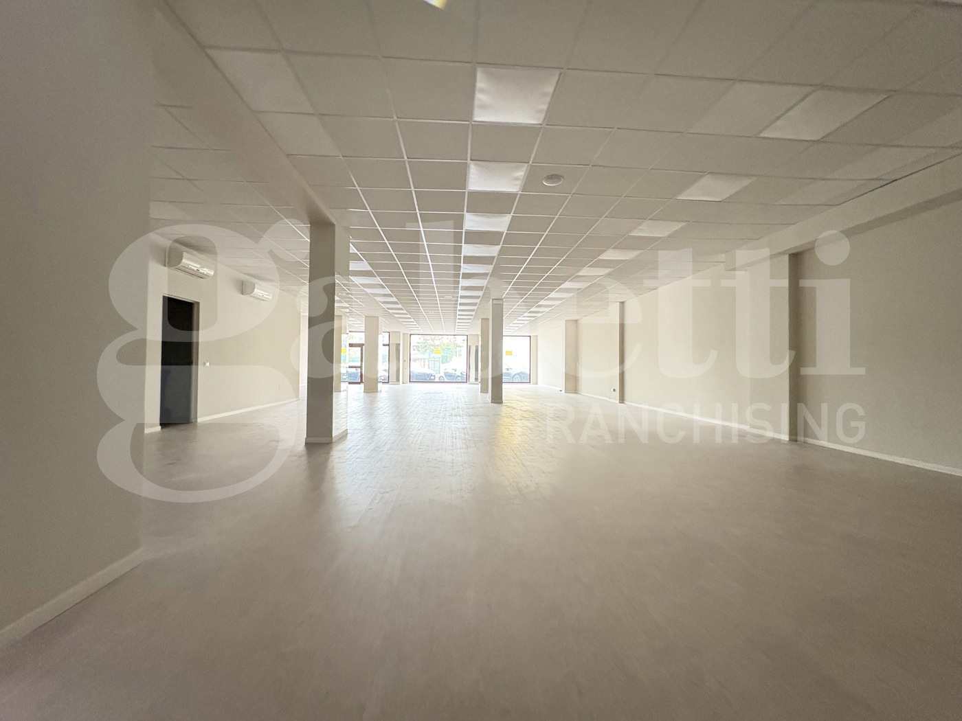 Negozio in affitto a Isernia