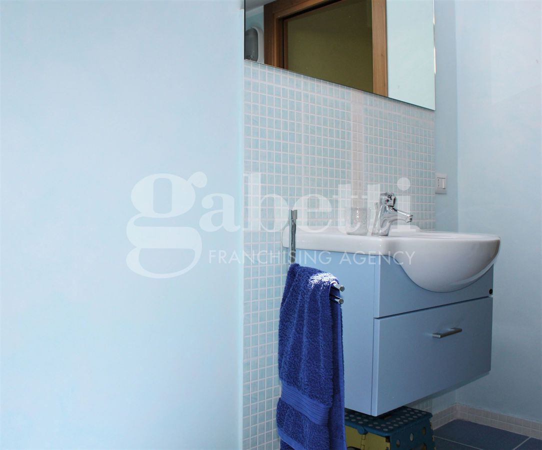 Attico arredato in affitto a Isernia