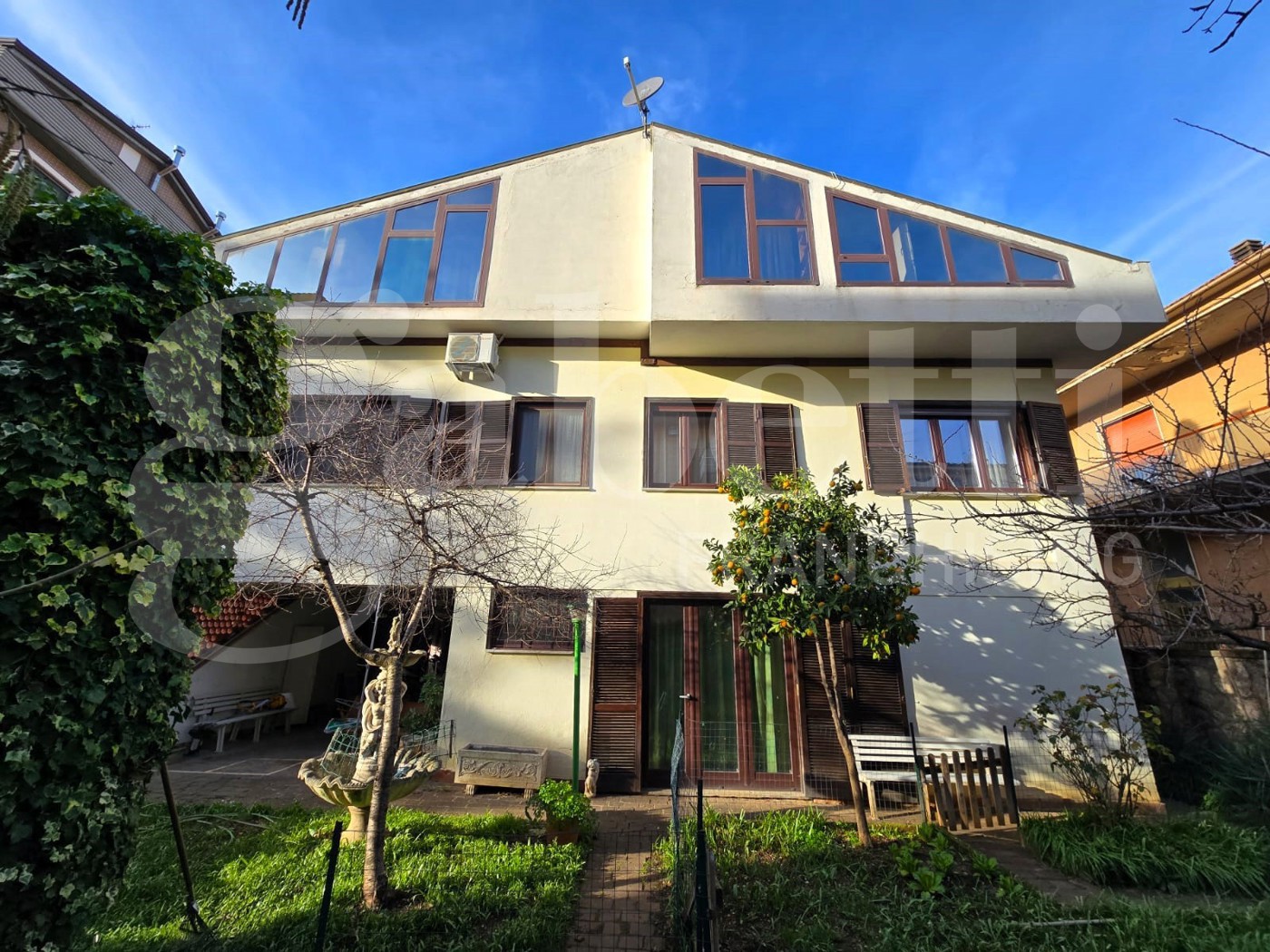 Villa con giardino a Isernia