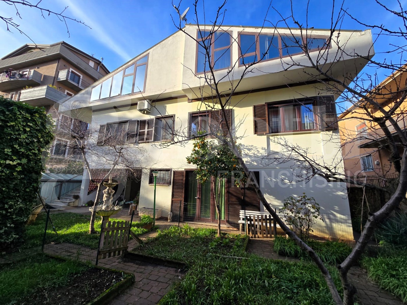 Villa con giardino a Isernia