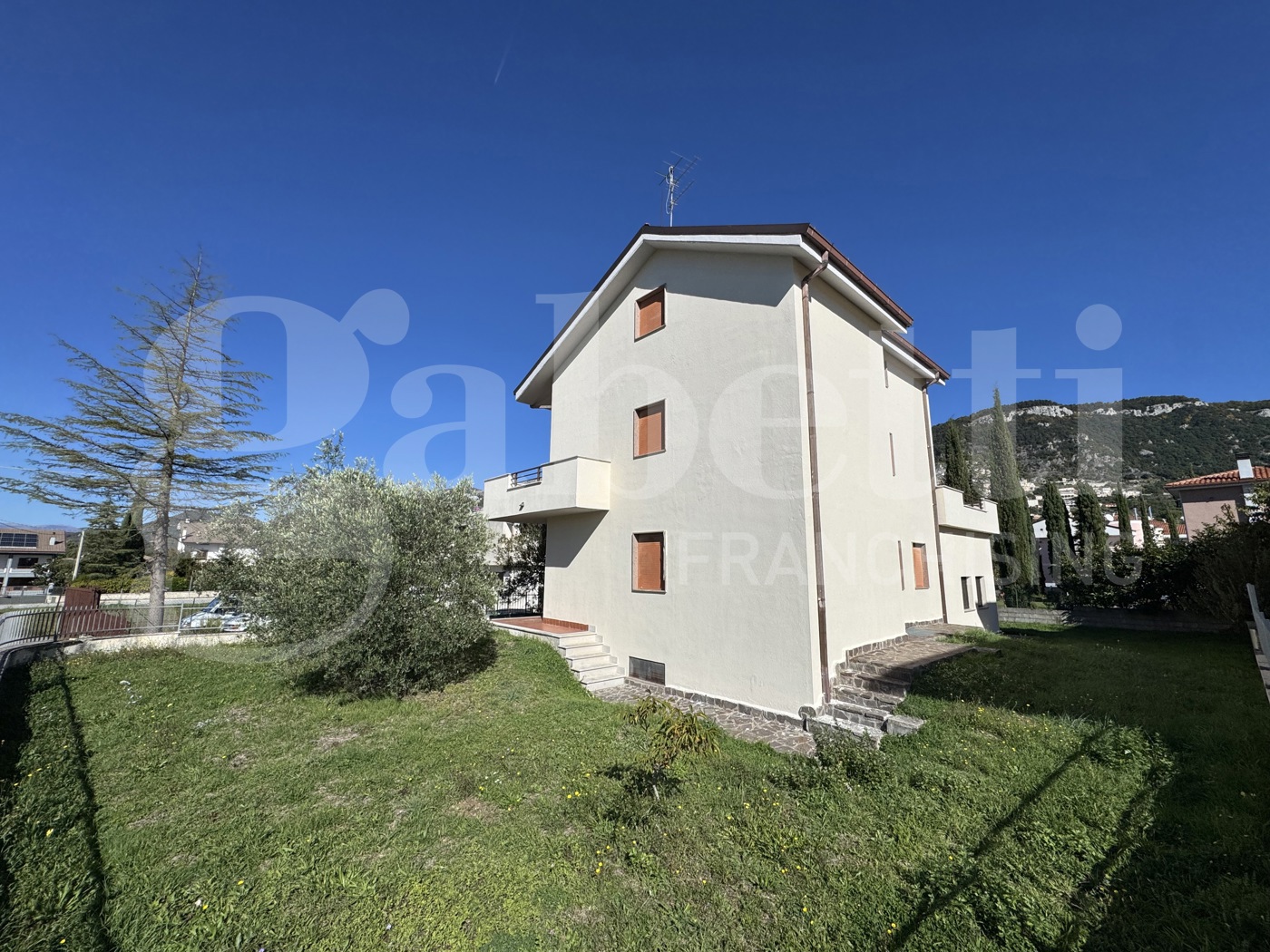 Villa in vendita a Isernia