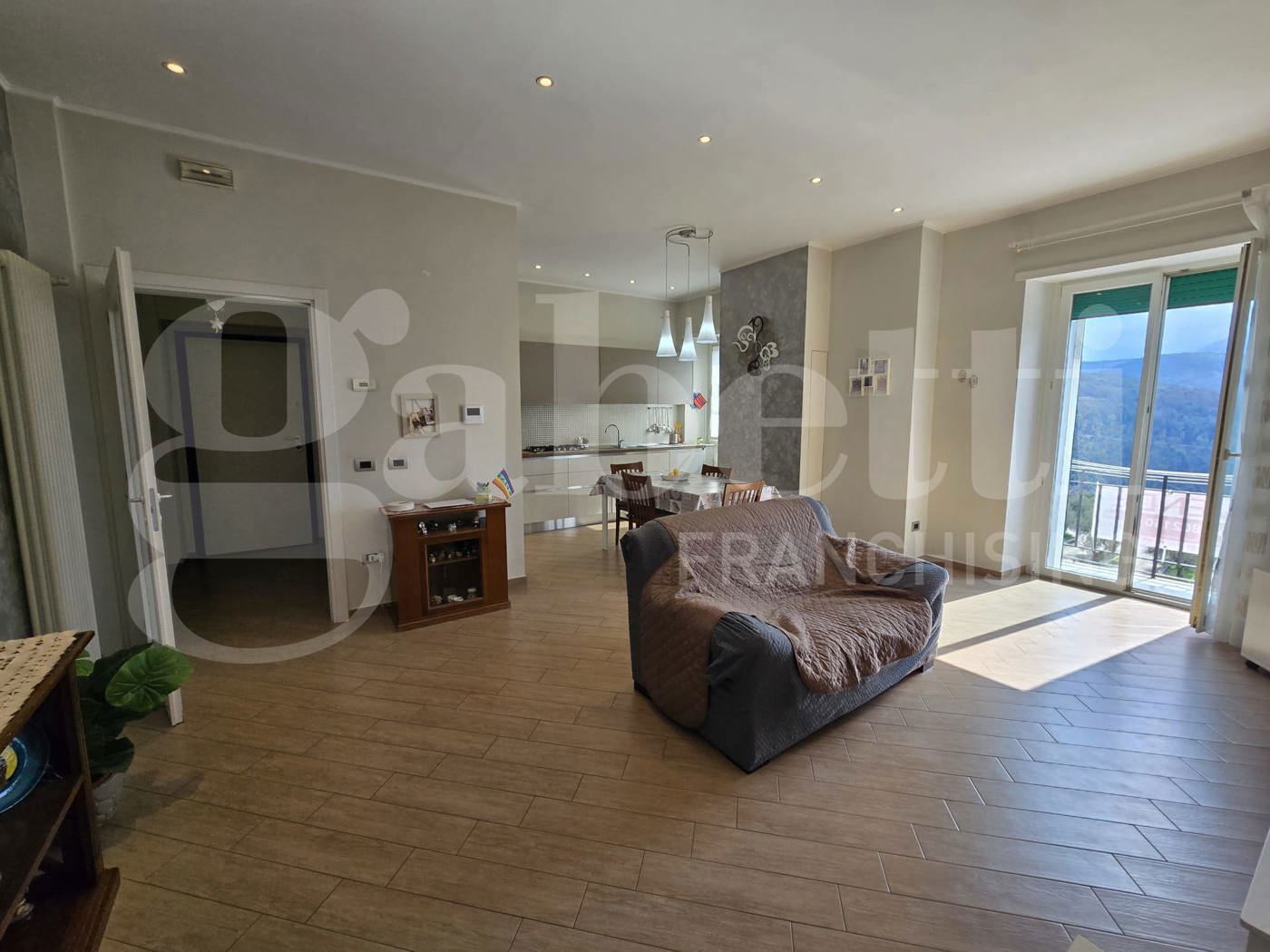 Quadrilocale ristrutturato a Isernia