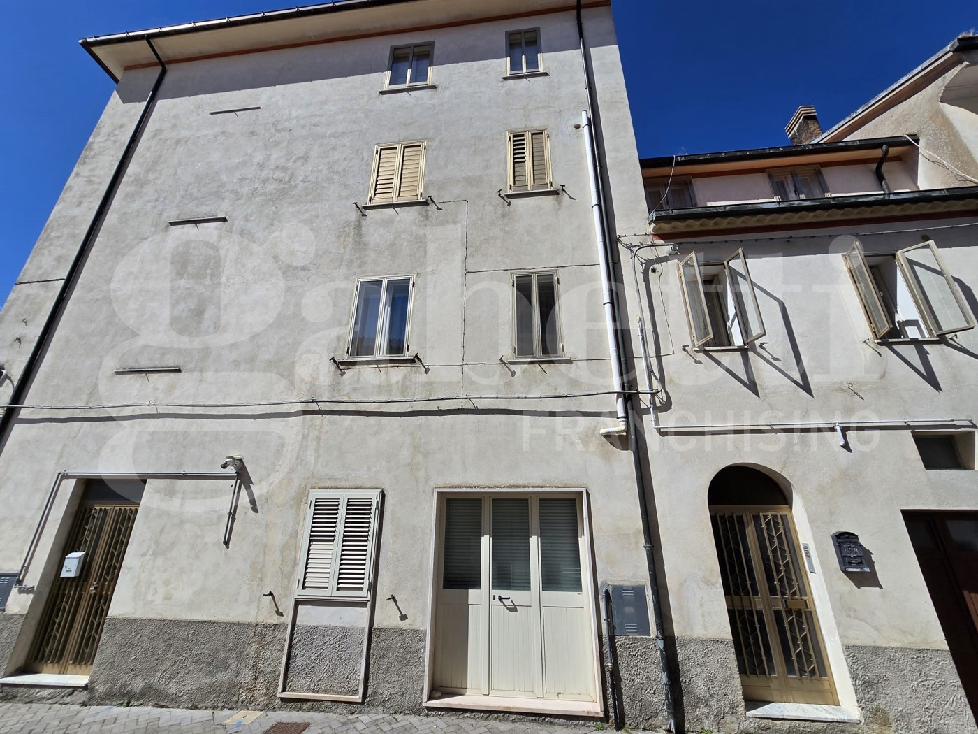Appartamento in vendita a Castel del Giudice