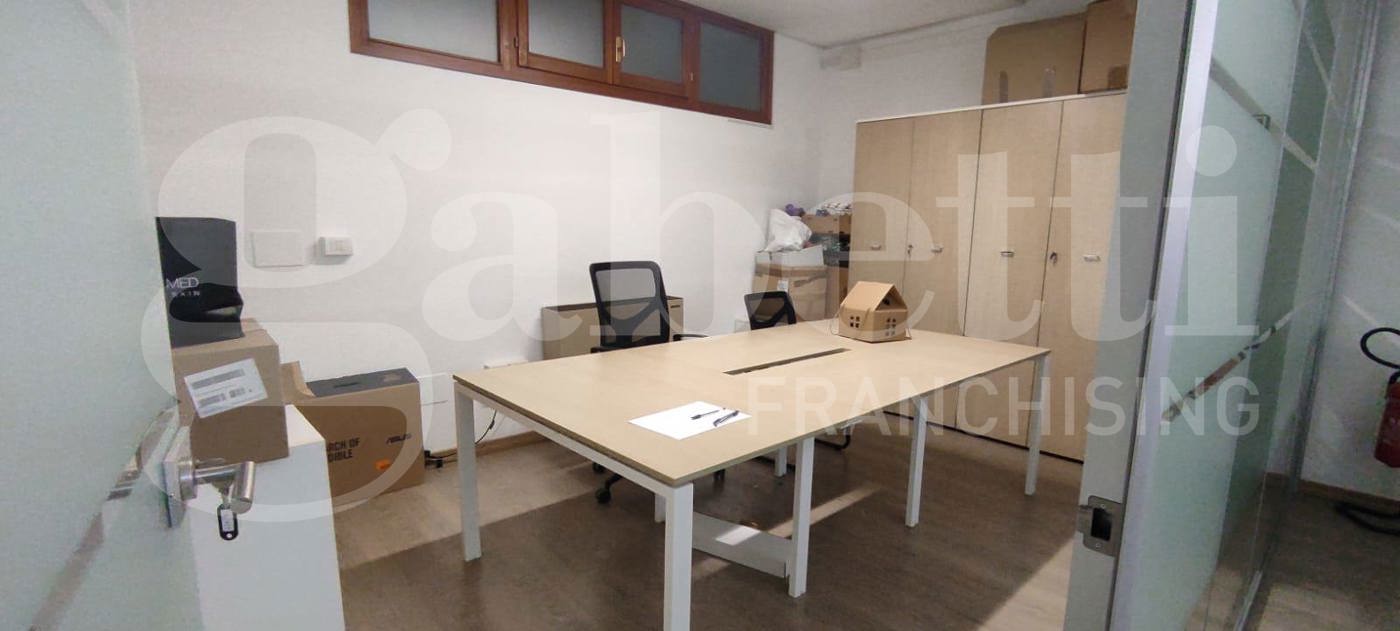 Ufficio in affitto a Macerata