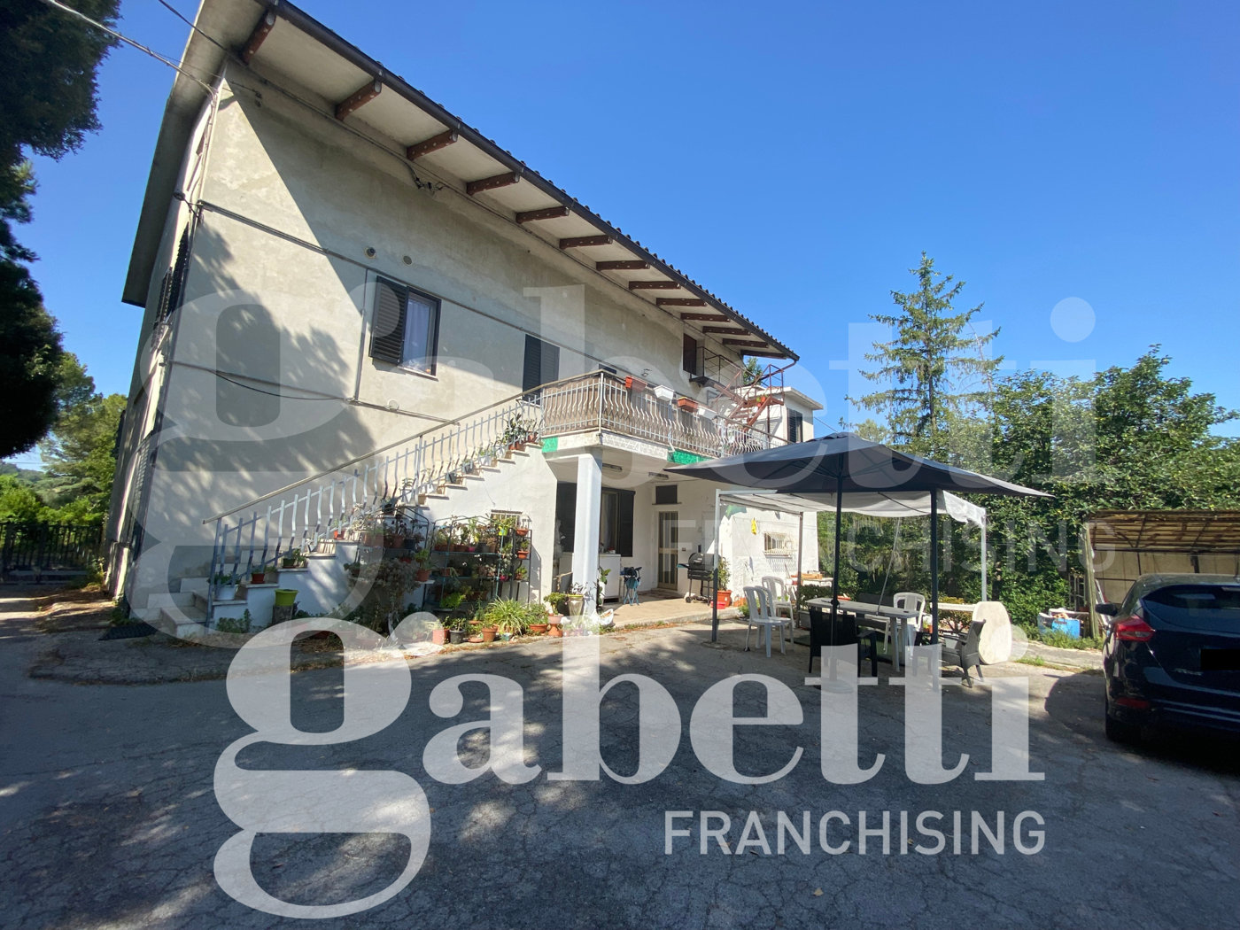 Casa indipendente in vendita a Macerata