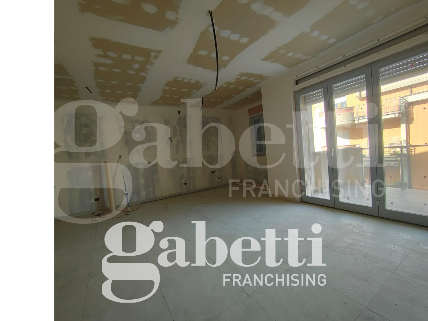 Quadrilocale in vendita a Macerata