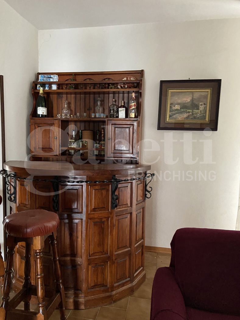Casa indipendente in vendita a Penna San Giovanni