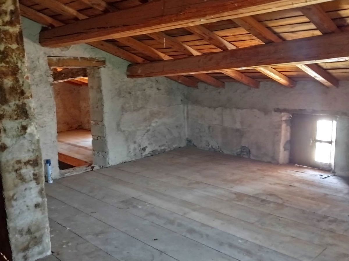 Rustico in vendita a Monzambano