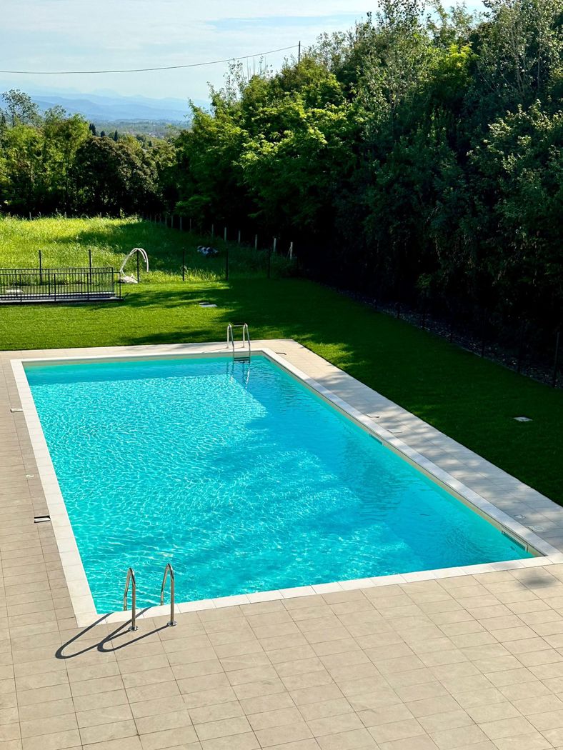 Bilocale in vendita a Peschiera del Garda