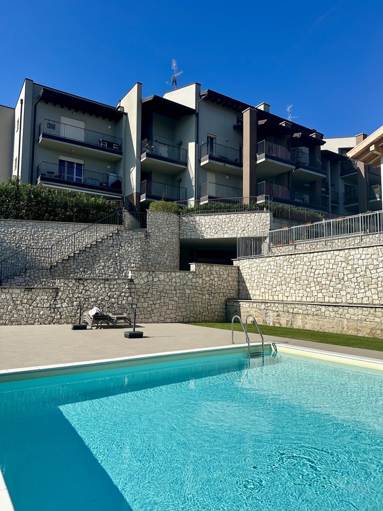 Bilocale in vendita a Peschiera del Garda