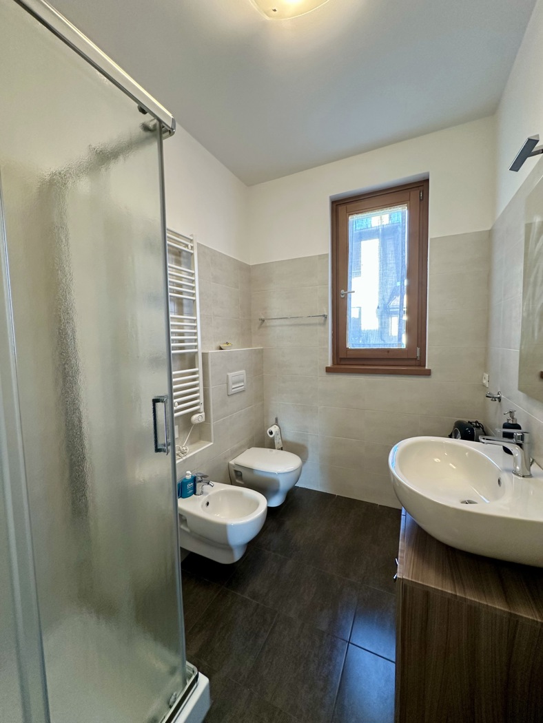 Bilocale in vendita a Sirmione