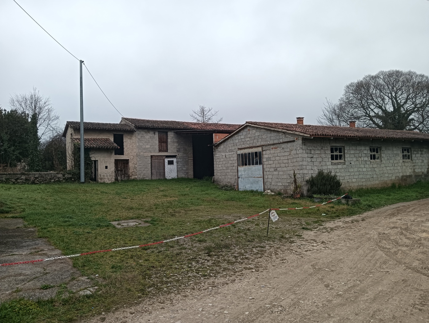 Rustico con giardino a Monzambano