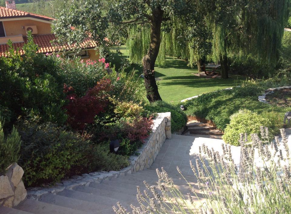 Villa in vendita a Peschiera del Garda