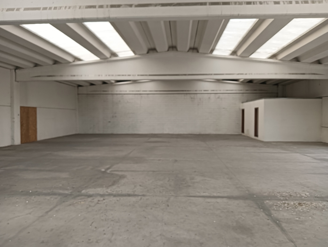 Capannone in vendita a Peschiera del Garda