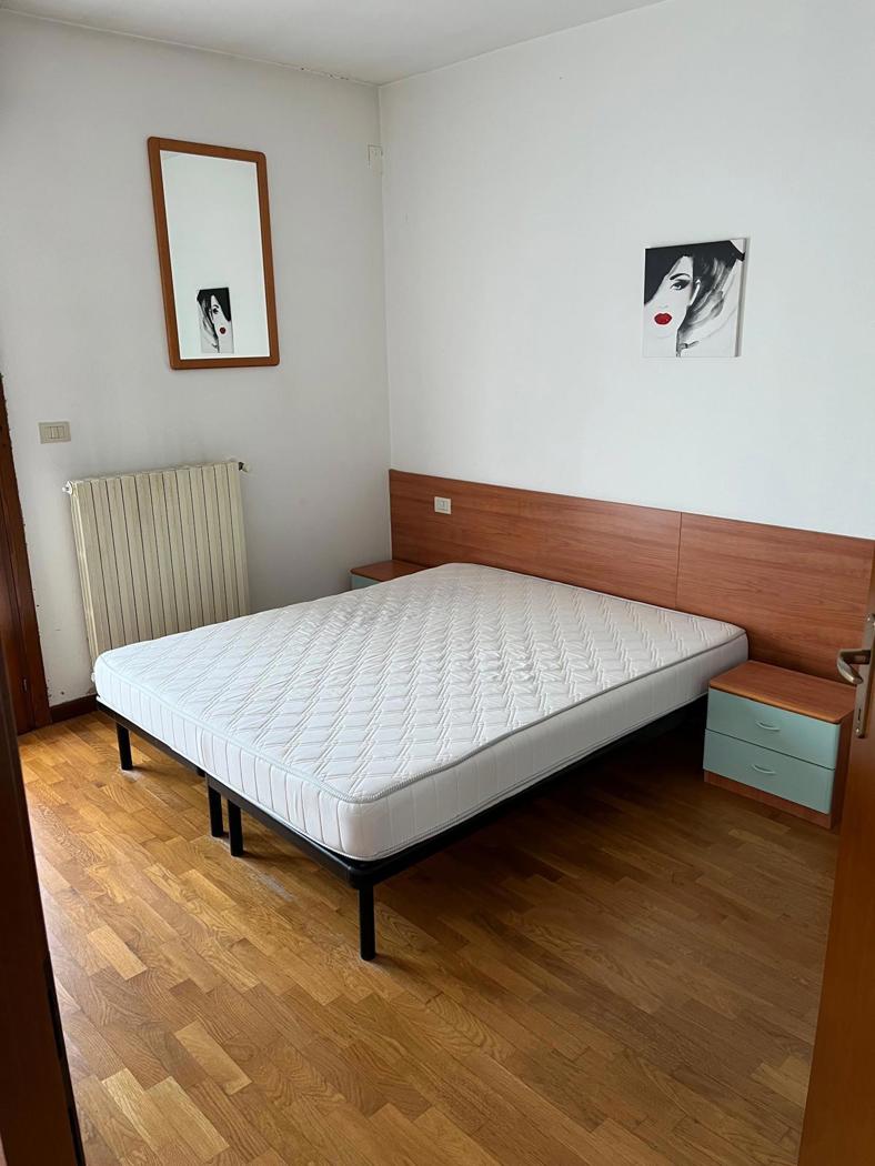 Bilocale arredato in affitto a Valeggio sul Mincio