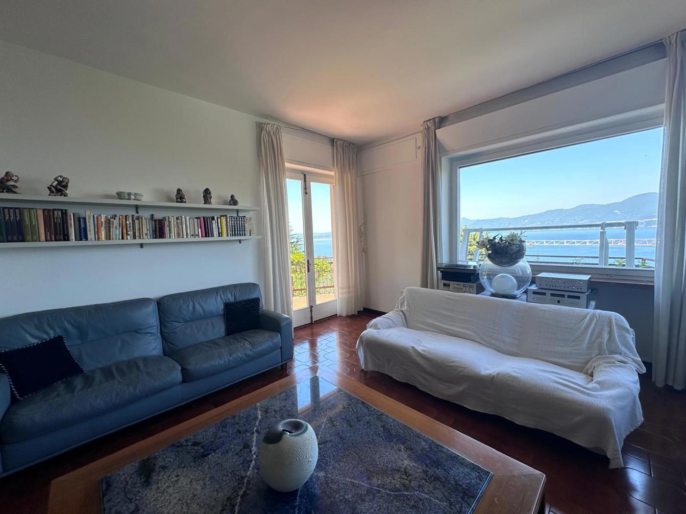 Villa vista lago a Torri del Benaco