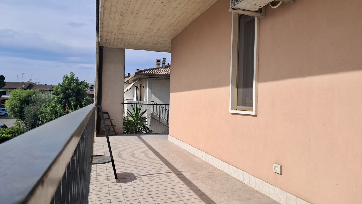 Bilocale in vendita a Valeggio sul Mincio