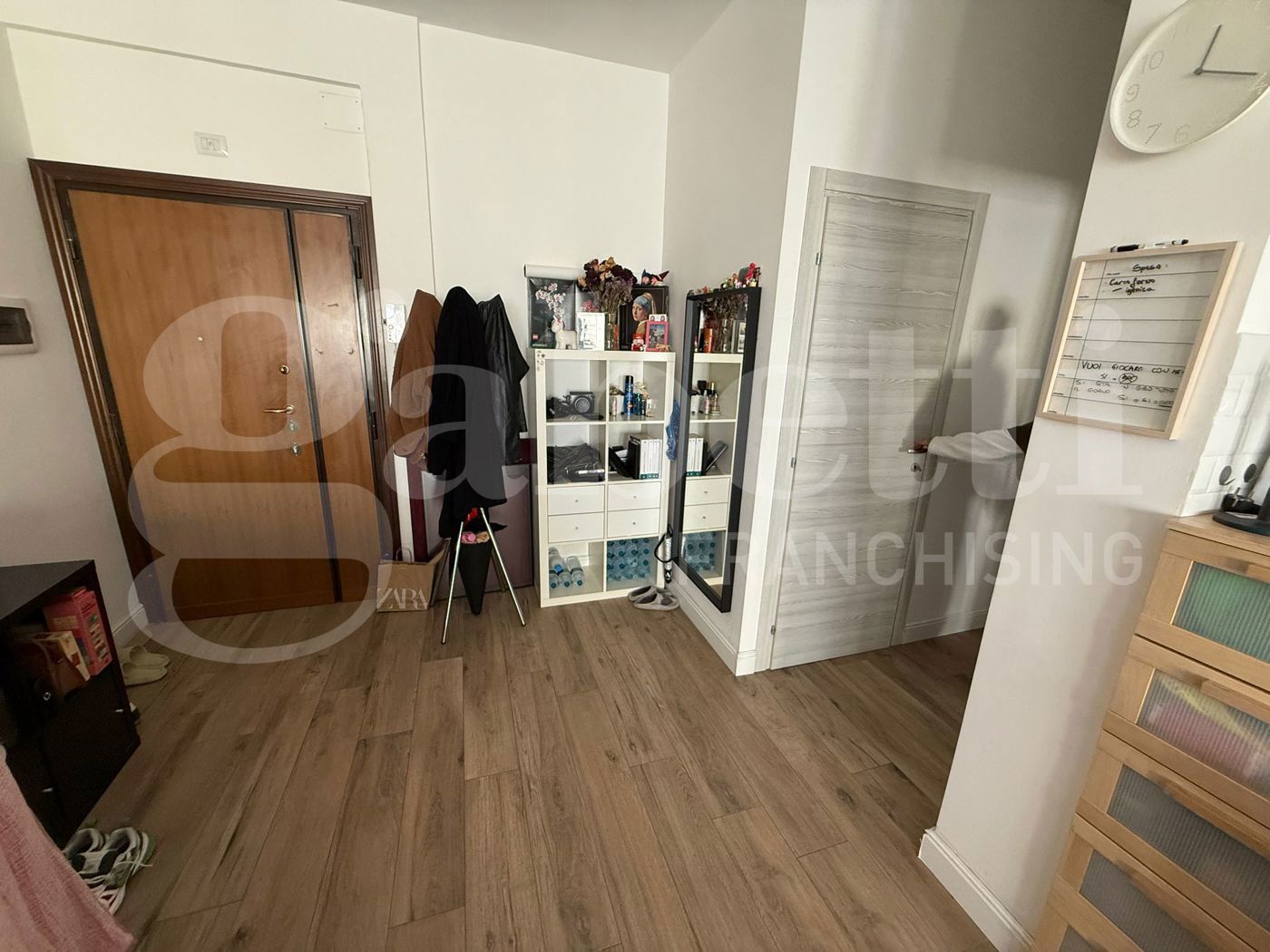 Quadrilocale arredato in affitto a Roma