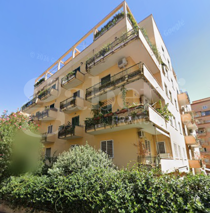 Appartamento da ristrutturare a Roma