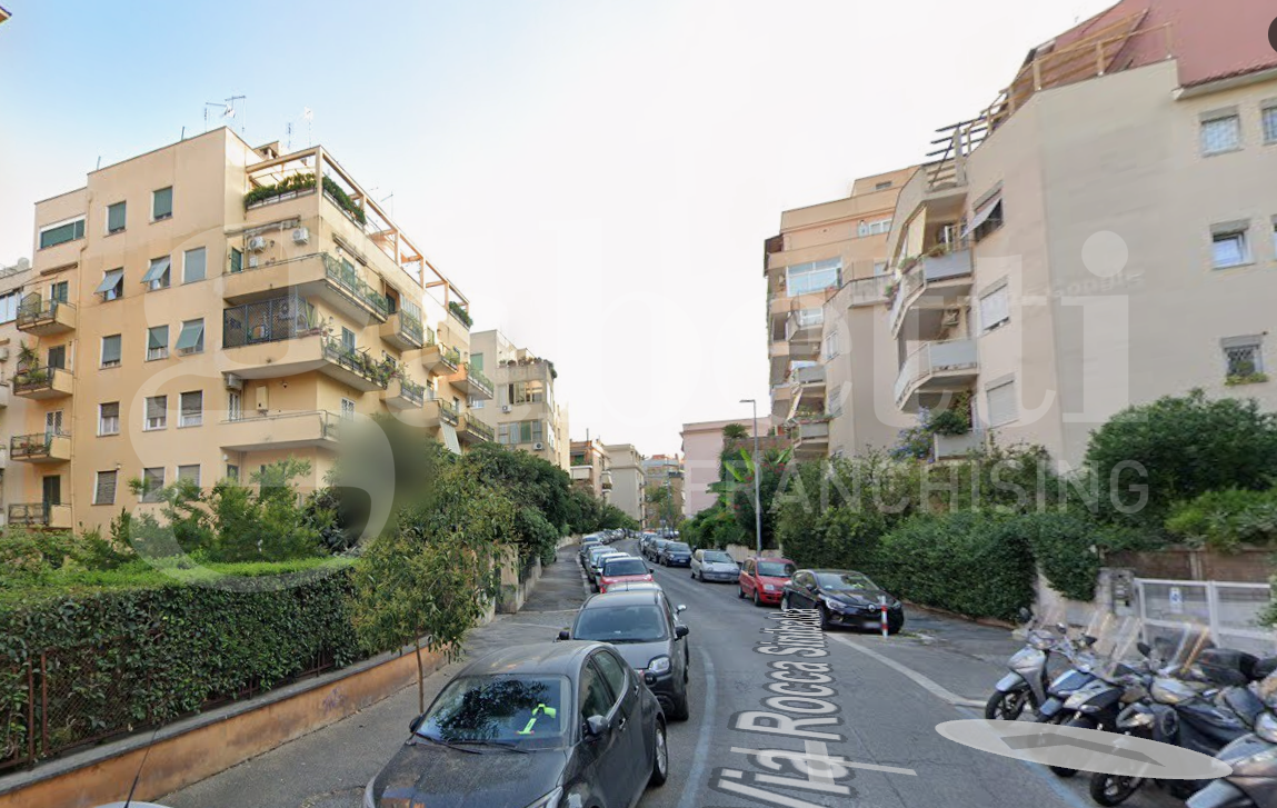 Appartamento da ristrutturare a Roma