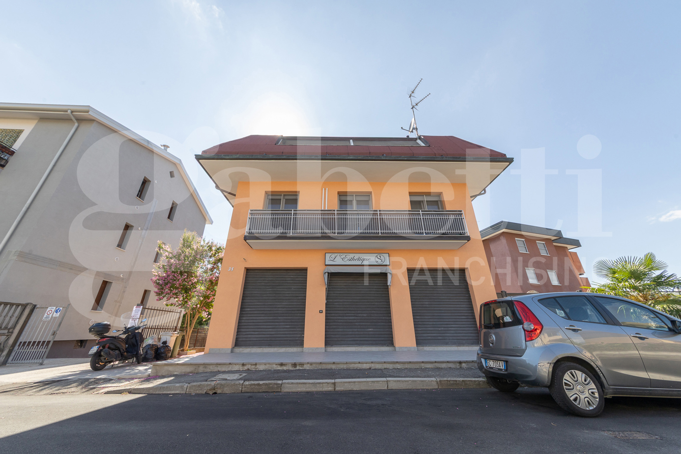 Trilocale con box a Pieve Emanuele