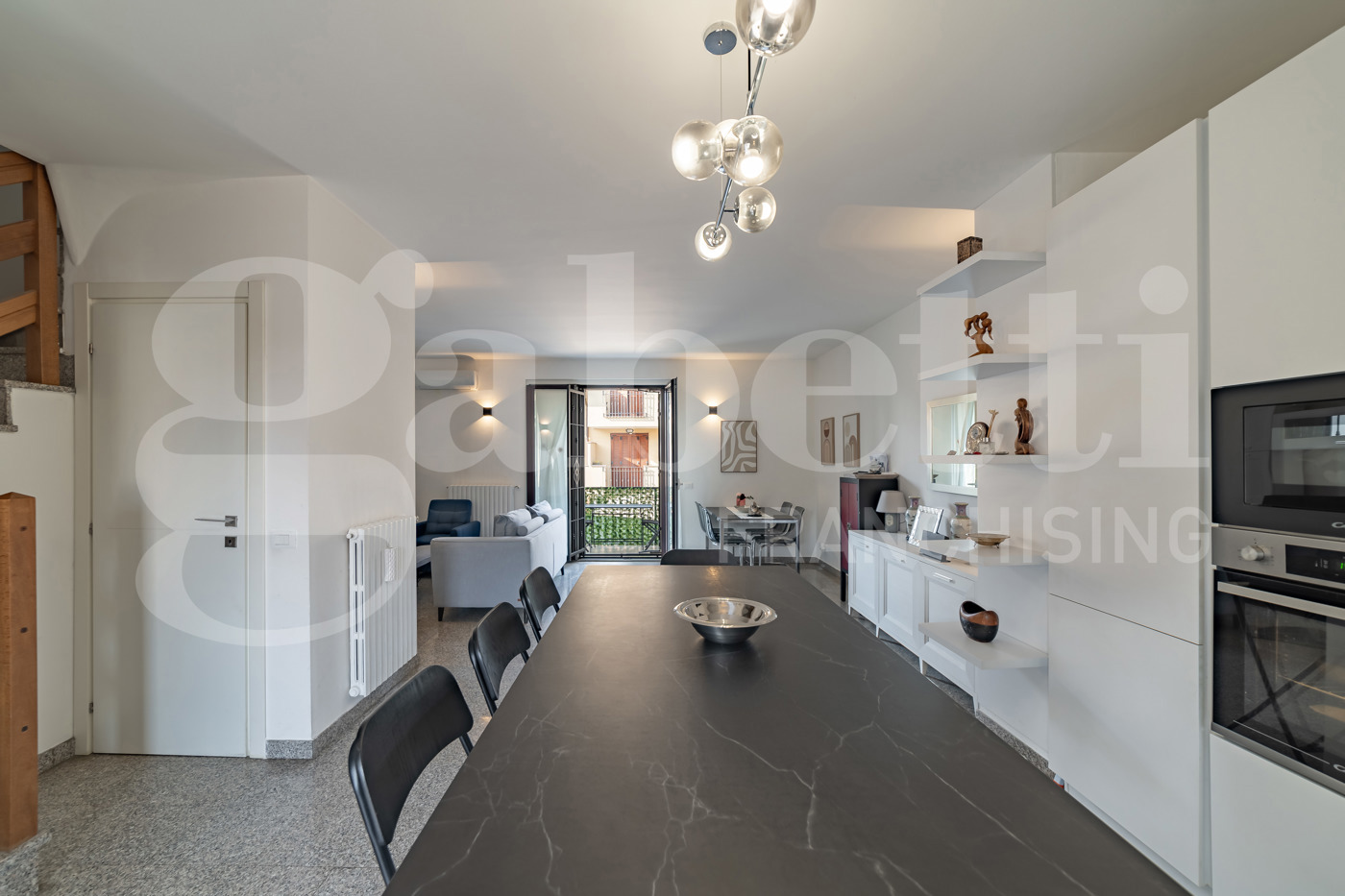 Villa con giardino a Cisliano