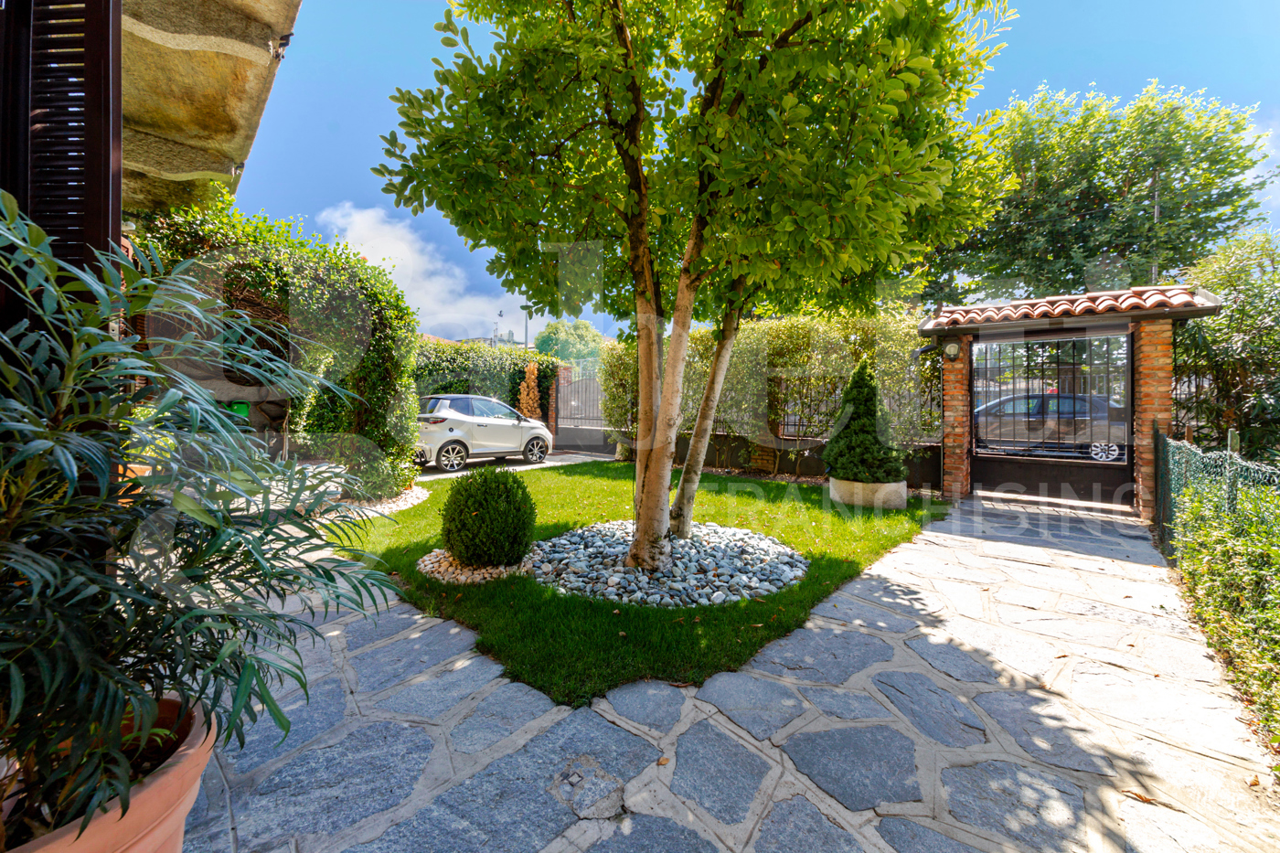 Villa Bifamiliare in vendita a Rozzano