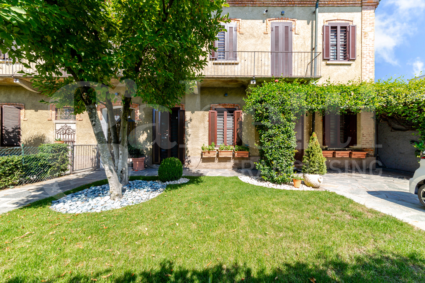 Villa Bifamiliare in vendita a Rozzano