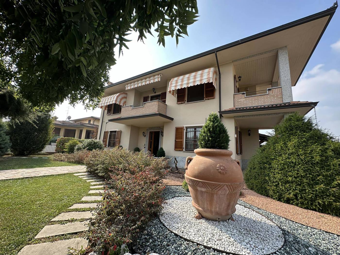 Villa in vendita a Castel San Giovanni