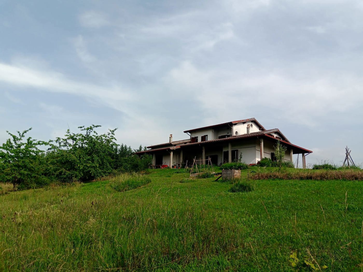 Villa con giardino a Colli Verdi