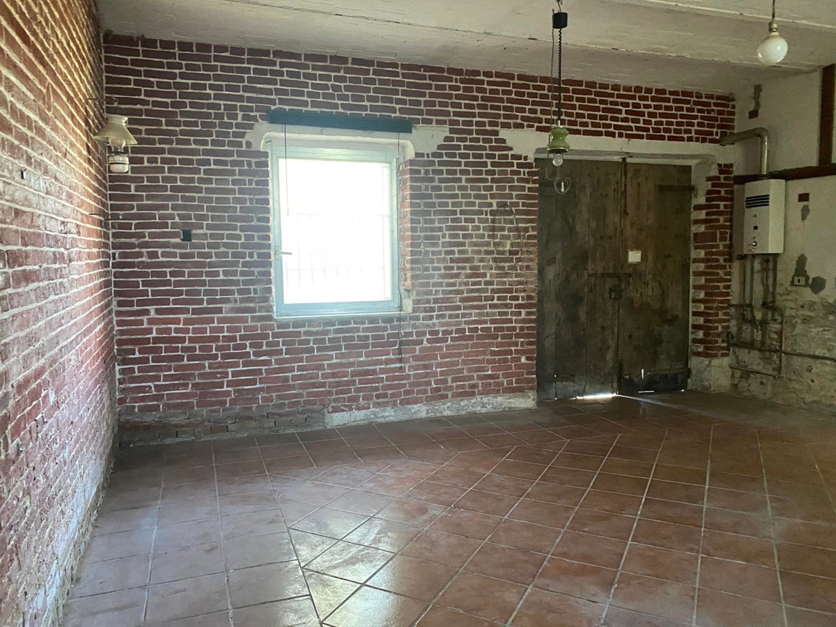 Rustico con giardino a Corvino San Quirico